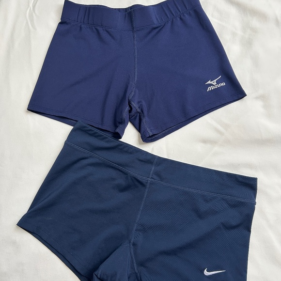 Navy Blue Girls Volleyball Shorts, Size Medium - Picture 1 of 5